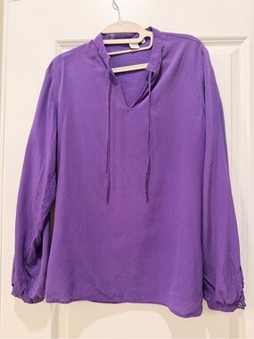 100% silk Eterna Violet Tie-Neck Long Sleeve Tunic Blouse